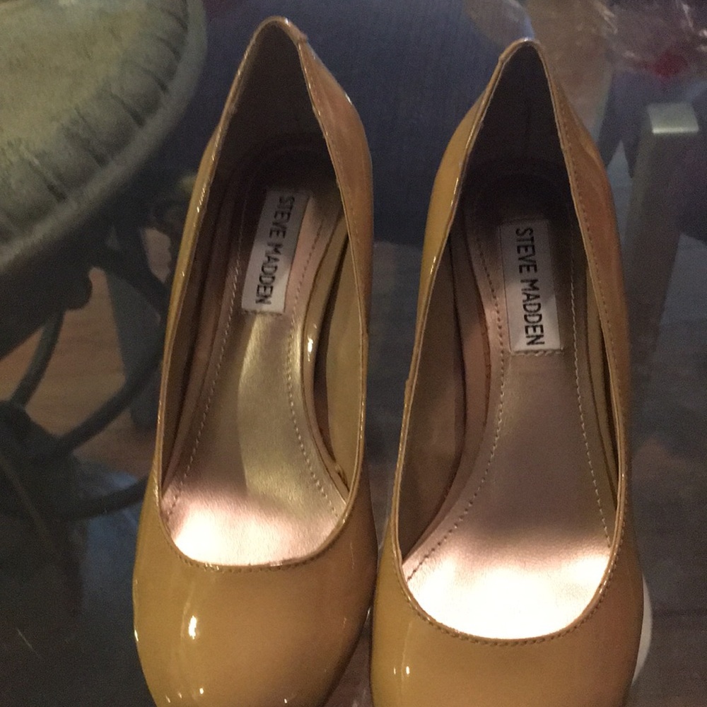 Steve Madden blush heels 6.5. New.
